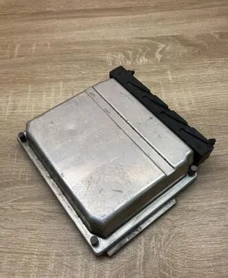 Volvo S70 V70 V70 XC Engine control unit/module ECU 09496667A 0281001776