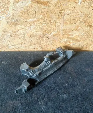 Mercedes-Benz CLS C219 Other engine bay part A6420160824