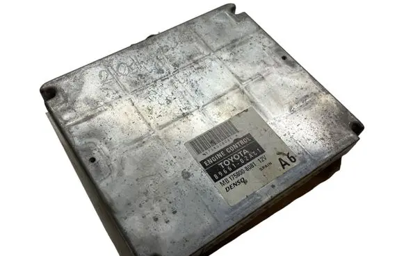 Toyota Corolla E120 E130 Engine control unit/module 8966102A61 1758008081 MB1758008081