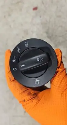 Volkswagen Golf V Light switch 1K0941431AR 10001709