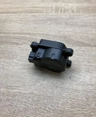 Opel Movano A Air flap motor/actuator B8036 EAD511
