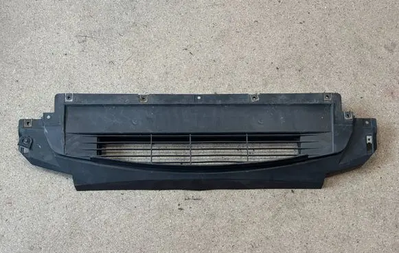 BMW X6 E71 Front bumper splitter molding 7205941