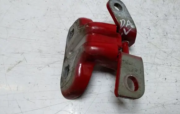Rear door upper hinge