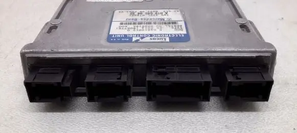 Mercedes-Benz E W210 Engine control unit/module A0195459432