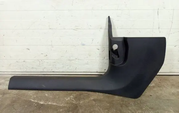 Audi A4 S4 B9 Front sill trim cover 8W1867271A