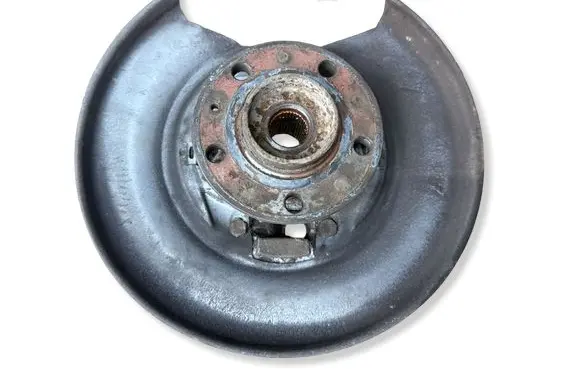 Volvo XC70 Rear wheel hub 