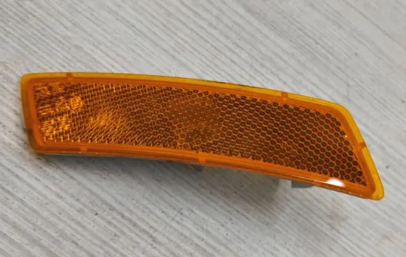 Volkswagen Tiguan Front reflector 5C5945071A