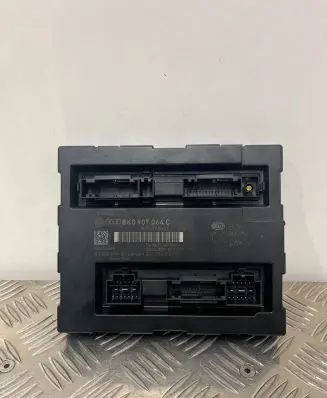Audi A4 S4 B8 8K Comfort/convenience module 8K0907064C 5DK00991830