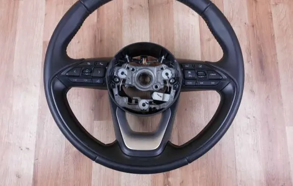 Toyota Yaris XP210 Steering wheel 45100K0140
