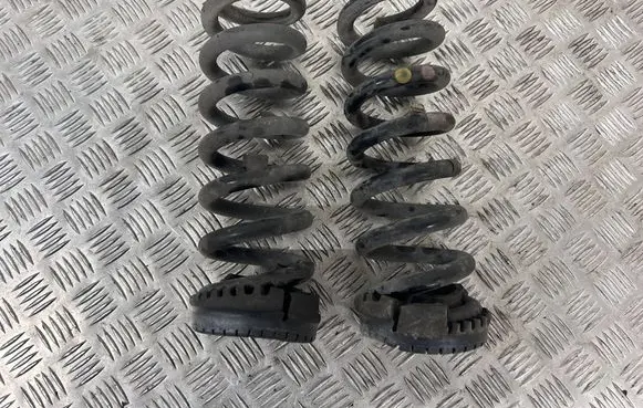 Maserati Quattroporte Rear coil spring 06700065750