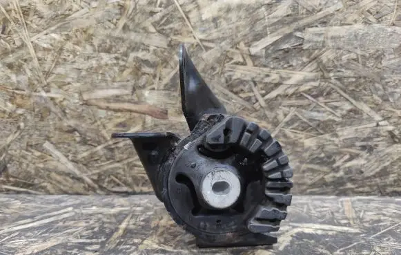 Mazda CX-9 Gearbox mount