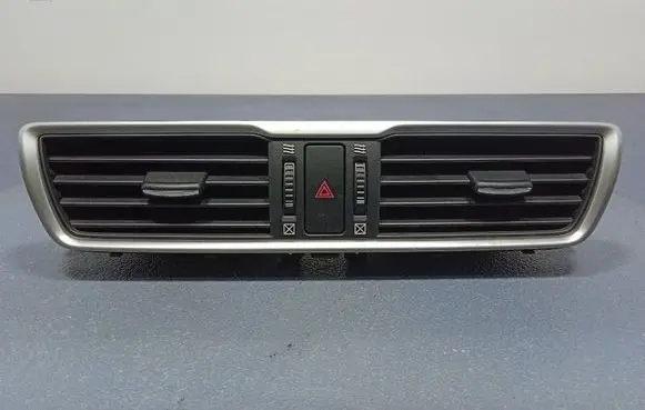 Mazda 3 II Dashboard side air vent grill/cover trim BHN26491X