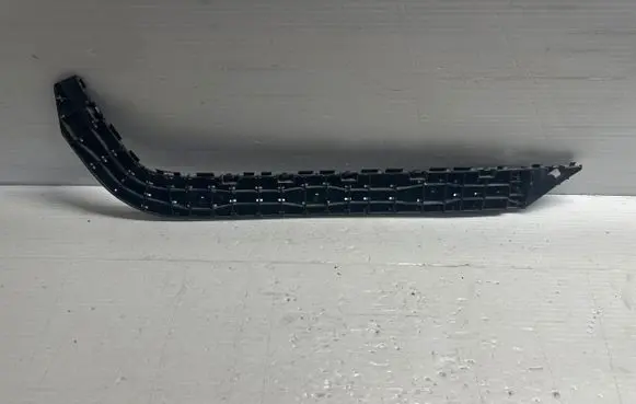 Subaru Legacy Bumper support mounting bracket corner 