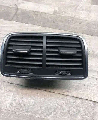 Audi A6 S6 C7 4G Rear air vent grill 4G0819203 9026000