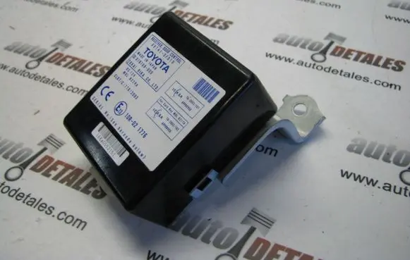 Toyota Corolla Verso AR10 Door control unit/module 897410F010