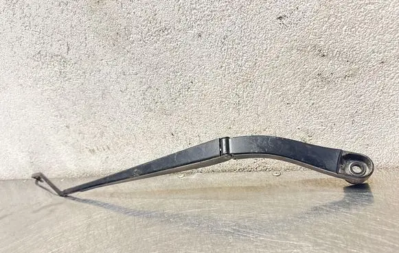 Opel Insignia A Front wiper blade arm 13227399