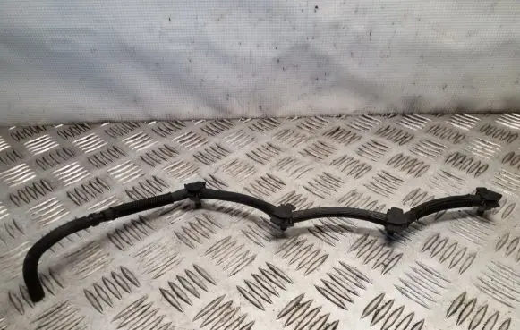 Fuel return line/hose