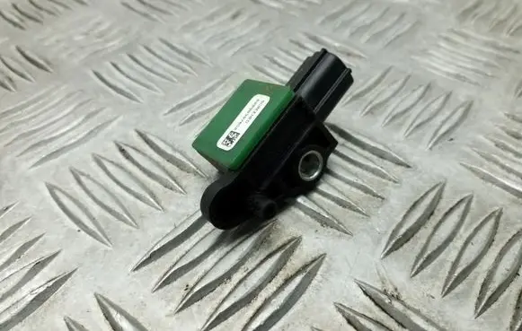 Volkswagen Tiguan Airbag deployment crash/impact sensor 5N0959351
