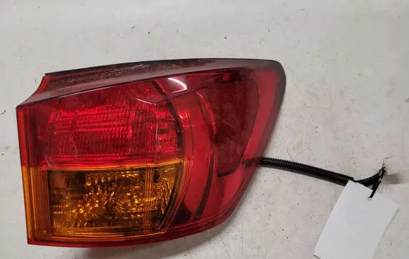 Lexus IS 220D-250-350 Rear/tail lights 5340