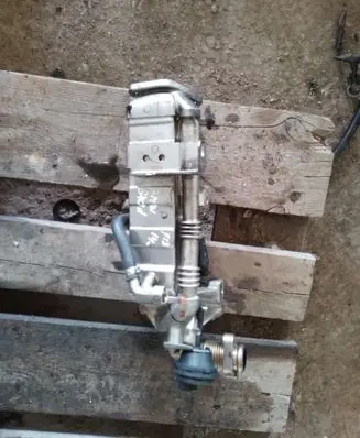 BMW 6 F12 F13 EGR valve cooler 847699301