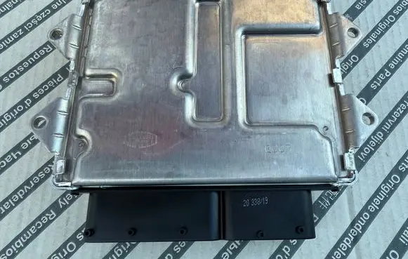 Fiat 500 Engine control unit/module ECU 52098854 8GSW.A 5000.9TCBZ85HP
