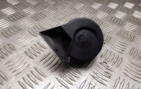 Audi A4 S4 B7 8E 8H Horn signal 8E0951223A