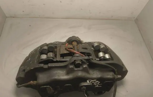 Audi Q7 4L Front brake caliper Brembo