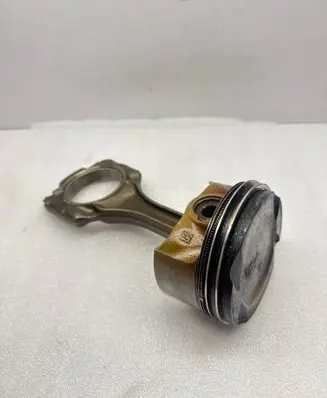 BMW X6 E71 Piston with connecting rod 11257613626 11247843237