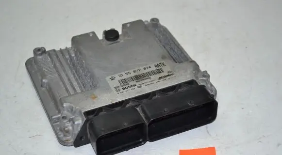 Opel Insignia A Engine control unit/module 55577674 55575350 0281017452