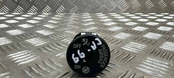 BMW 3 F30 F35 F31 Passenger airbag on/off switch 9326501 61319326501 6131932650101