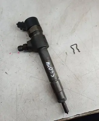 Opel Astra H Fuel injector 0445110 0445110165 939
