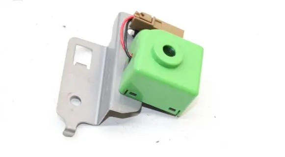 Nissan Leaf I (ZE0) Keyless system antenna 