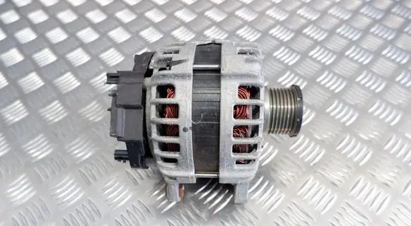 Nissan X-Trail T32 Generator/alternator 231004BE0A 150A