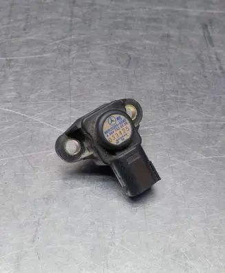 Mercedes-Benz CLK A209 C209 Air pressure sensor A0041533328
