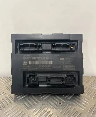 Audi A6 C7 Comfort/convenience module 4H0907064BR 5DK01056532