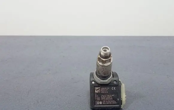 Tire pressure sensor