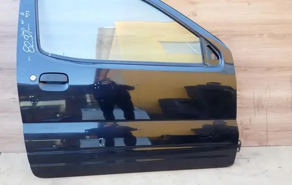 Suzuki Ignis Front door