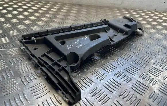 Volvo XC90 Front bumper mounting bracket 30698128 33DHA