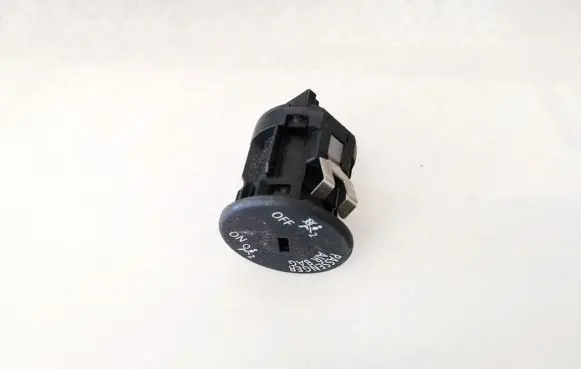 Passenger airbag on/off switch