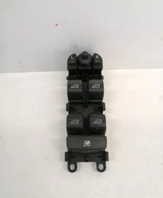 Volvo V70 Electric window control switch 30773382