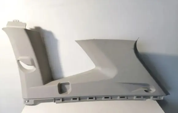 (D)pillar trim (top)