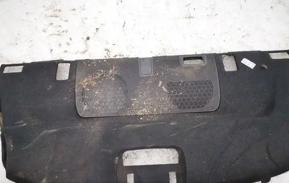 Parcel shelf