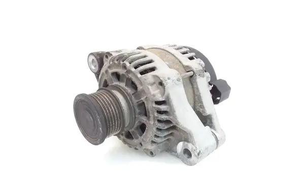 Opel Insignia A Generator/alternator 13502583