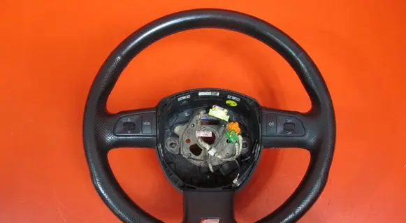 Audi A6 S6 C6 4F Steering wheel