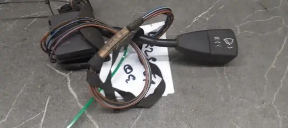 BMW 5 E34 Fog light switch 1378868
