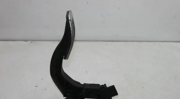 Audi A4 S4 B9 Accelerator throttle pedal 8W1723523A