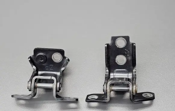Mazda 3 III Rear door hinge set 