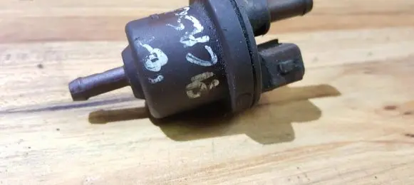 Valve vacuum