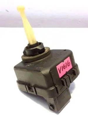 Audi A8 S8 D2 4D Headlight level adjustment motor 4D0941295