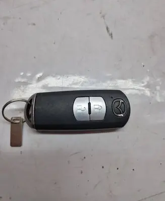 Mazda CX-5 Ignition key/card 